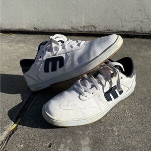 Etnies Leather Shoes